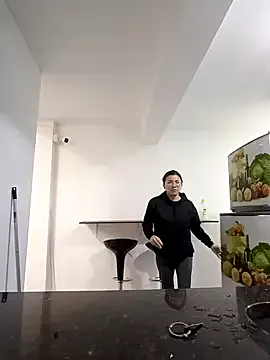 Offline karlamorris_ on StripChat