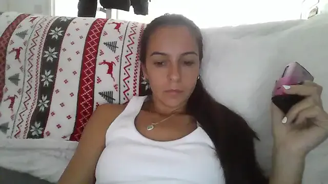 Offline karlaolivia on StripChat