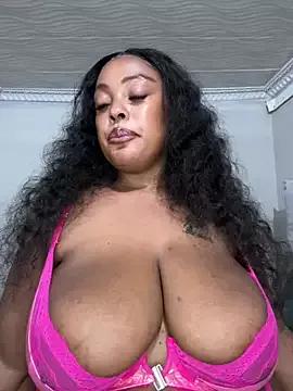 Katamia25 from StripChat