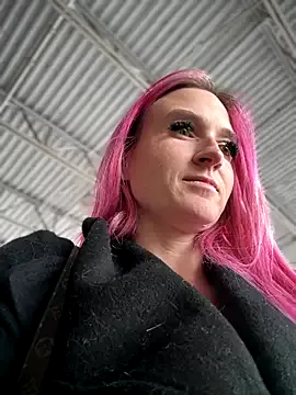 Kate-Paul on StripChat