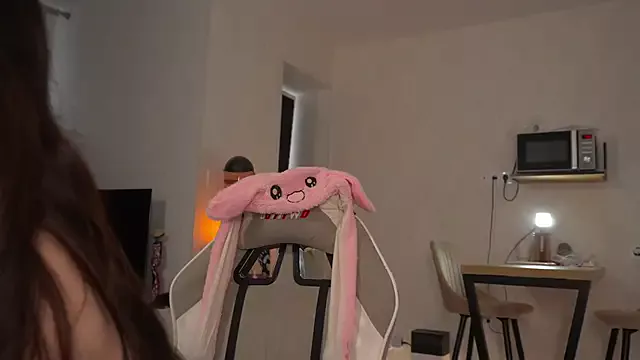 Offline kategoodgirl on StripChat