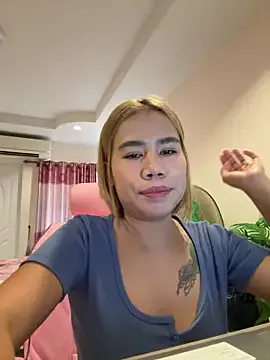 Offline Kath_C on StripChat