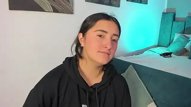 Offline Kathia_Morelli on StripChat