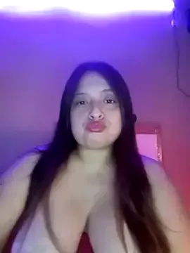 Offline kathy9522 on StripChat