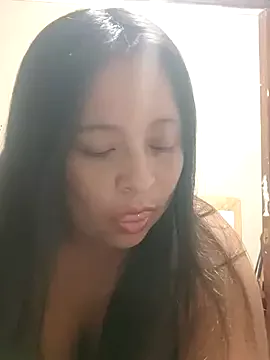 Offline kathy9522 on StripChat