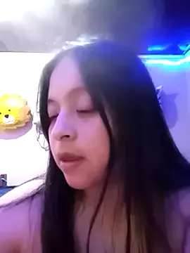 Offline kathy9522 on StripChat