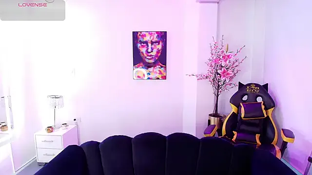 Offline Kathya_and_thiago on StripChat