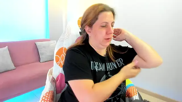 Freechat katie_joness_ on StripChat