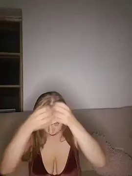 Offline katiestevens on StripChat