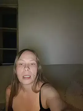 Offline katiestevens on StripChat