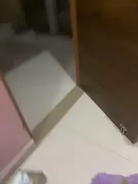 Offline katrina_0143 on StripChat