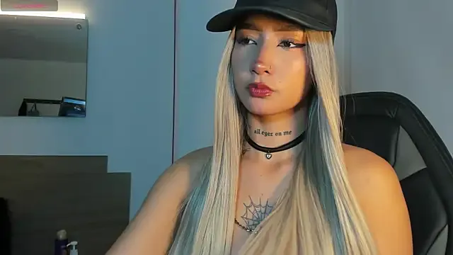 Katta_Martini_ on StripChat