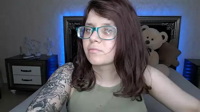 Katty_Kitty9999 from StripChat