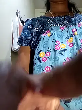 Offline Kavya5500 on StripChat