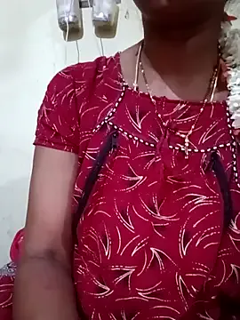 Offline Kavya5500 on StripChat