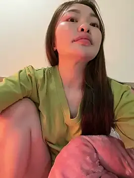 Keira_Keira on StripChat