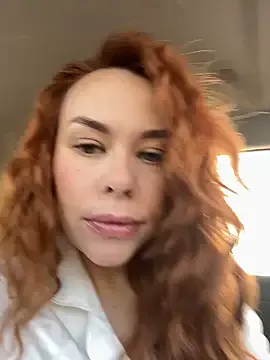 Offline Kelley_Allie on StripChat