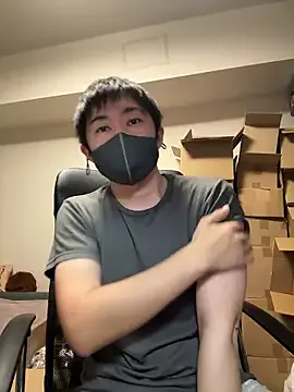 Offline kentyken on StripChat