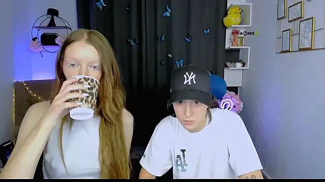 Offline khloebeauty on StripChat