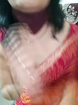 Offline khushikhushi on StripChat