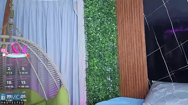 Offline Kiara_Zahiri__ on StripChat