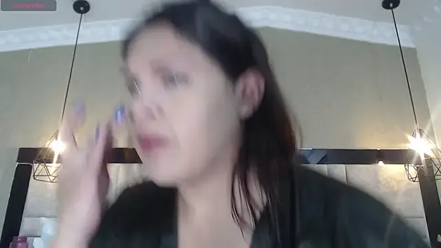 Freechat kimCosseyy on StripChat