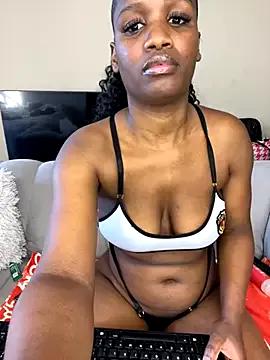 Kinkyy_ from StripChat