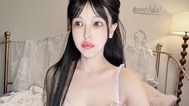 Group kiraa-0051 on StripChat