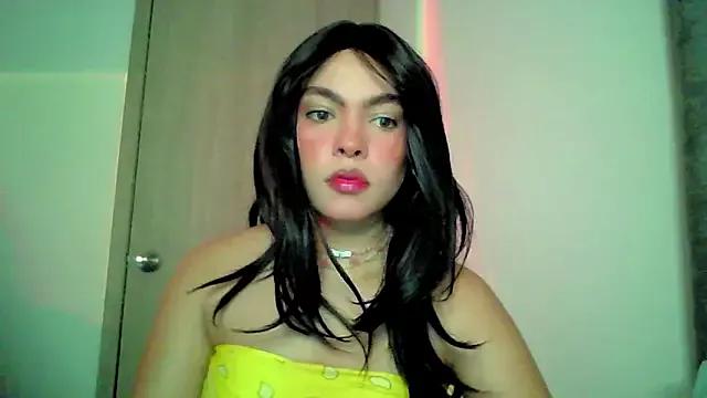 Kiri_Cutee from StripChat