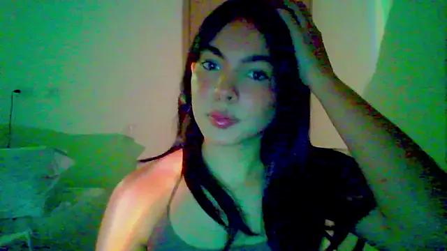 Kiri_Cutee from StripChat