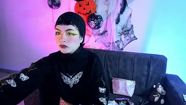 kitty__chs on StripChat 