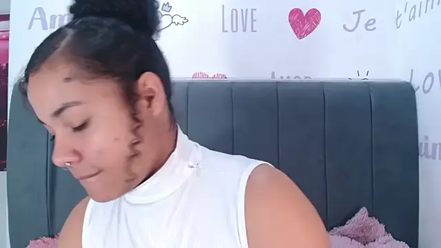 Freechat KittyBrookex on StripChat