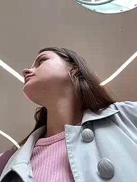 KittyQueeny from StripChat