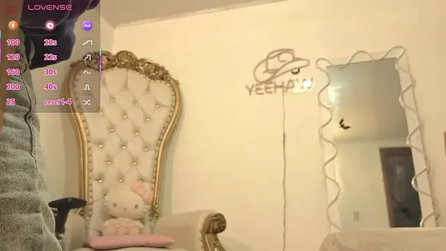 Freechat kittystart_tay on StripChat