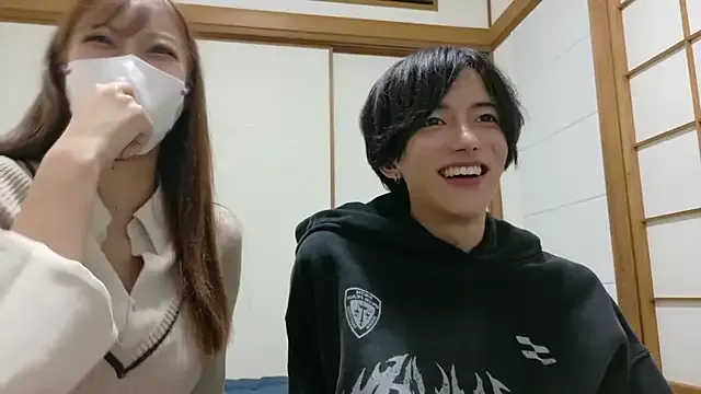 Offline komei_abe on StripChat