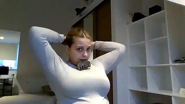 Offline Krystal_Tx on StripChat