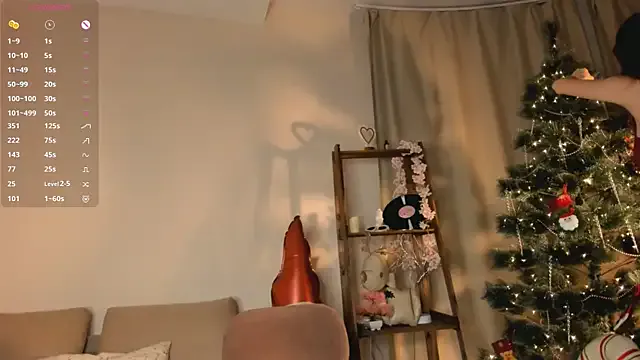 LachelleFrommer on StripChat