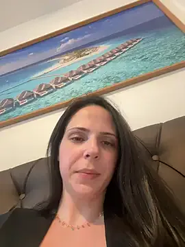 Offline Lady_LauraRose on StripChat