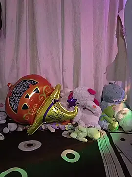 Offline Ladyswap on StripChat