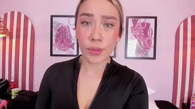 Lannajansen from StripChat