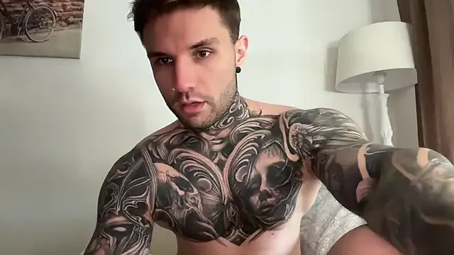 Offline Larsskeet on StripChat