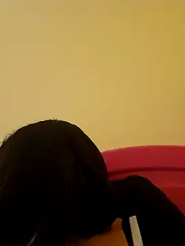 Offline Latin_summer on StripChat