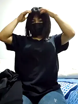 Offline Latin_summer on StripChat