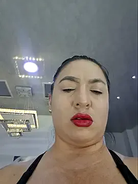 Freechat laura_bassi on StripChat