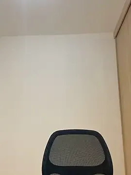 Offline LauraCatalina on StripChat