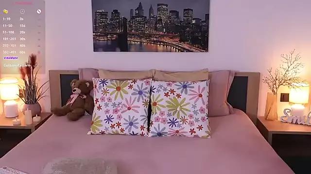 Leila__Sweet from StripChat