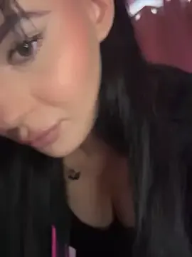 Offline Lexy669 on StripChat