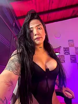 liahouses from StripChat is Freechat