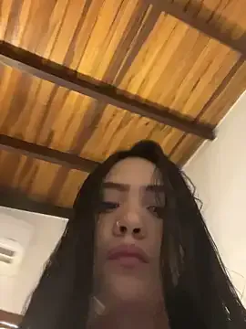 Offline liahouses on StripChat