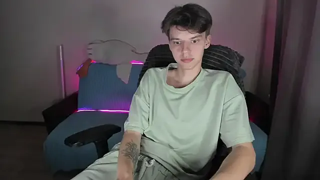 Offline Liam_sexy1 on StripChat